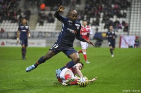 米乐体育官网-尼斯客场不敌亚眠，状态低迷难起的简单介绍