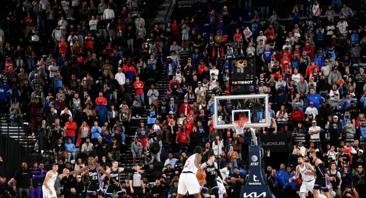 快船队新引援表现抢眼，球队实力大增的简单介绍